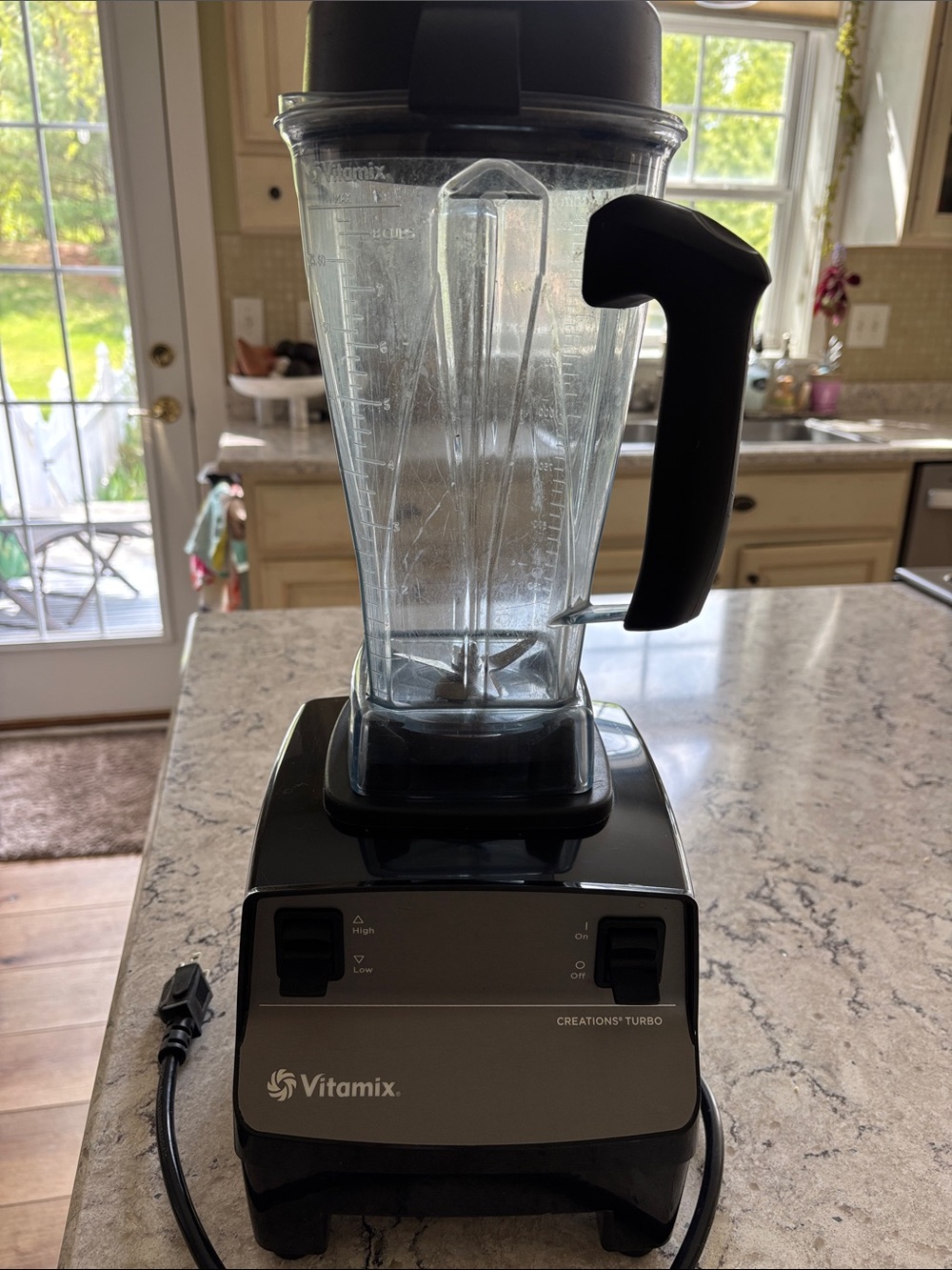 Vitamix Creations Turbo Black Countertop Blender